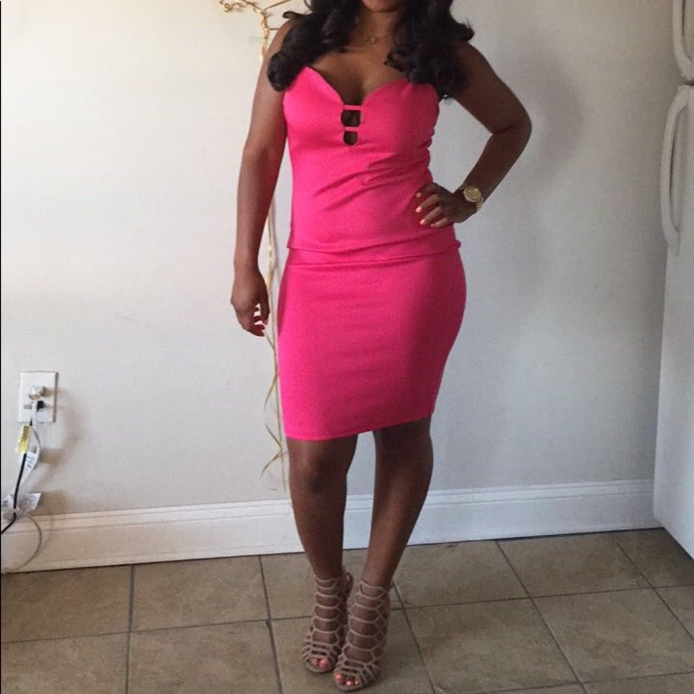 Plunge Front Detail Bodycon Dress